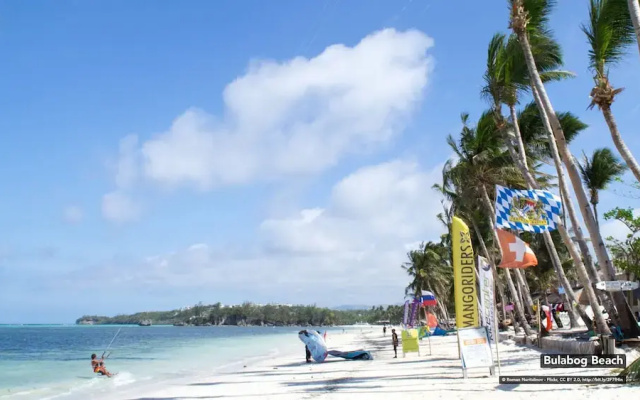 Zen Rooms Chartel Inn Boracay