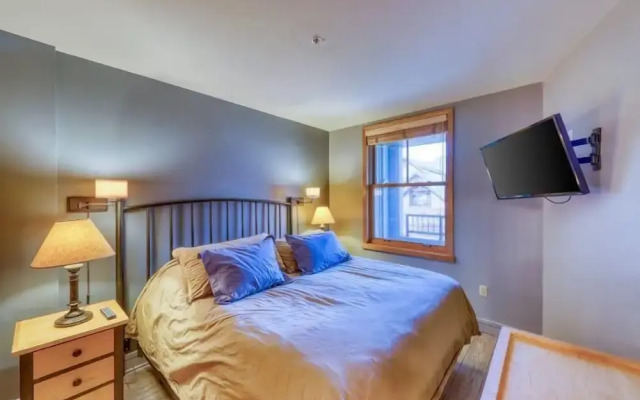 1 Bedroom Mountain Condo in River Run Village with Beautiful Mountain Views and Walking Distance to Ski