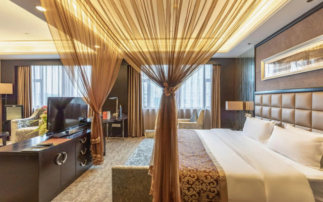 Guomao Hotel