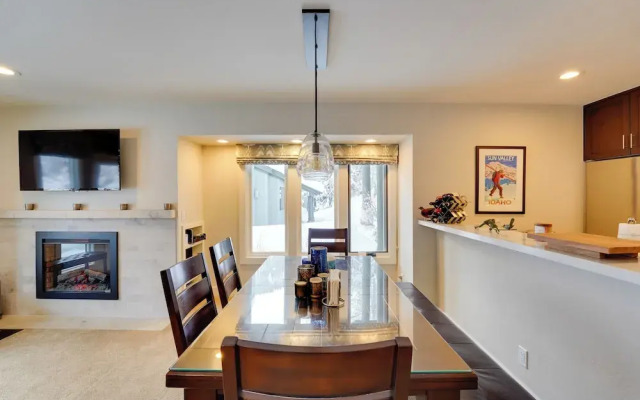 Ski-in/out Sun Valley Condo: First-floor Unit!