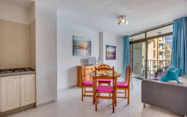Y2E. Lovely Apartment Pool View! Close To Beach
