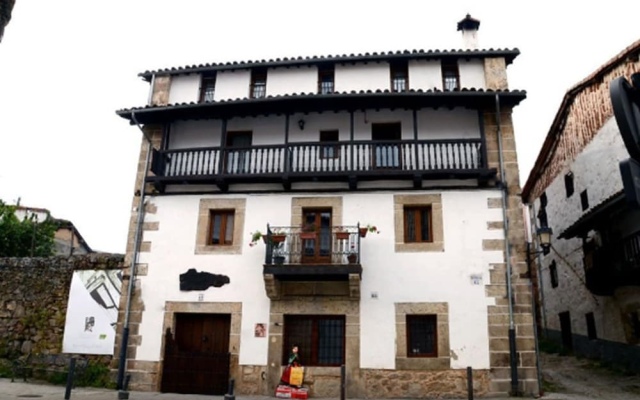 Отель La Casa Chacinera Канделарио вид на фасад