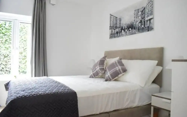 2 Bedroom Flat in Central Dublin Sleeps 4