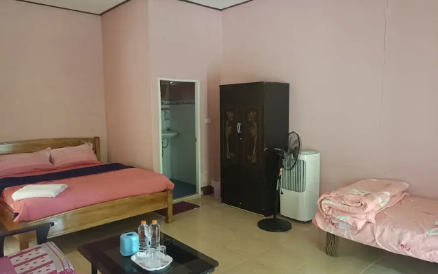 Mhontong Homestay