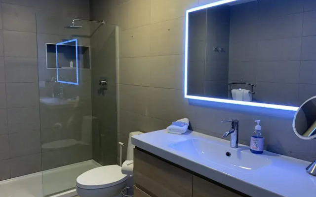 Harbor Inn Self Check-in Hotel