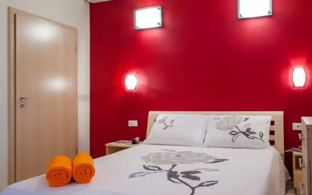 Lovely Holiday Home in Stanići near Sea Beach