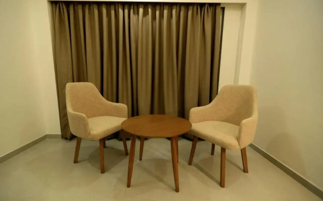 Apricot Hotel Ahmedabad