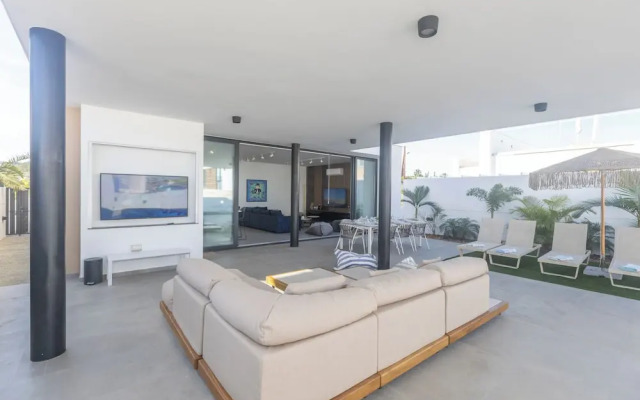 Protaras Aqua Pearl Villa Aq18