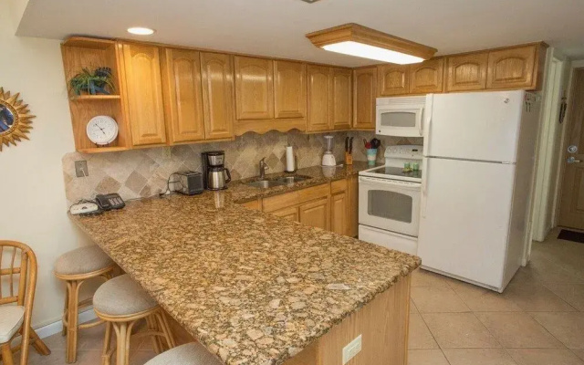 Win-San C-209 - 2 Br Condo