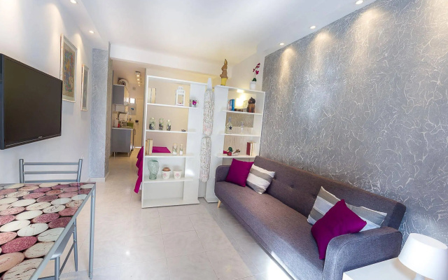 Seguro De Sol Studios
