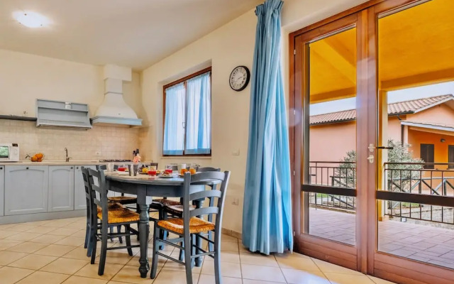 Residence with thermal pools in Sorano