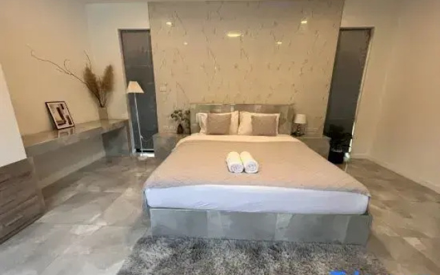 Sabai Sabai Villa at 89 Plaza