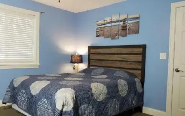 Put-In-Bay Waterfront Condo #108