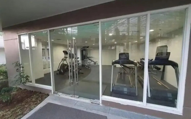 2BR/Pioneer Woodland connected to Metro Rail Station SM Light Boni Mandaluyong Manila Philippines