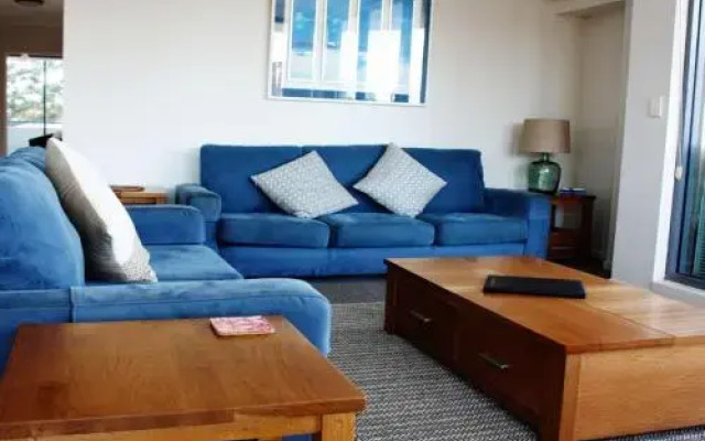 Twin Pines 401 - Cbd Location