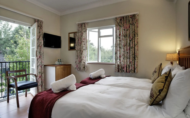 Rozenburg Guest House