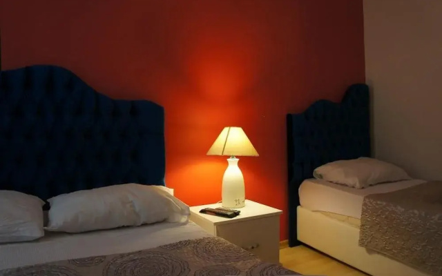 Valeo Hotel