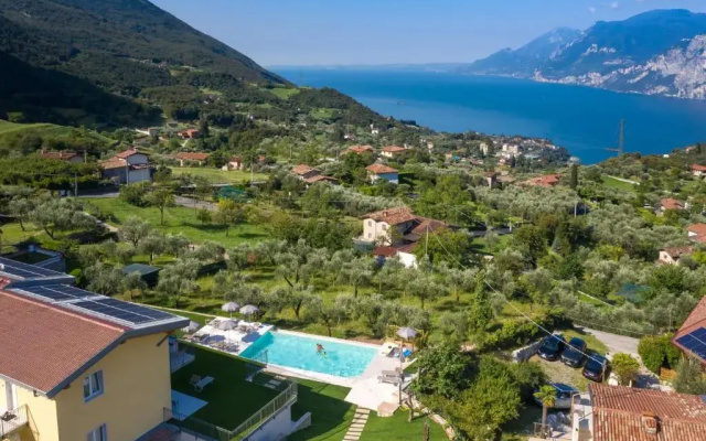 Pinini Country Apartments