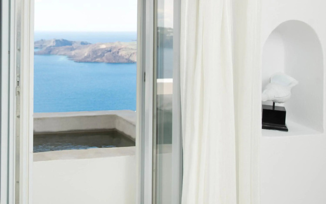 Lilium Hotel