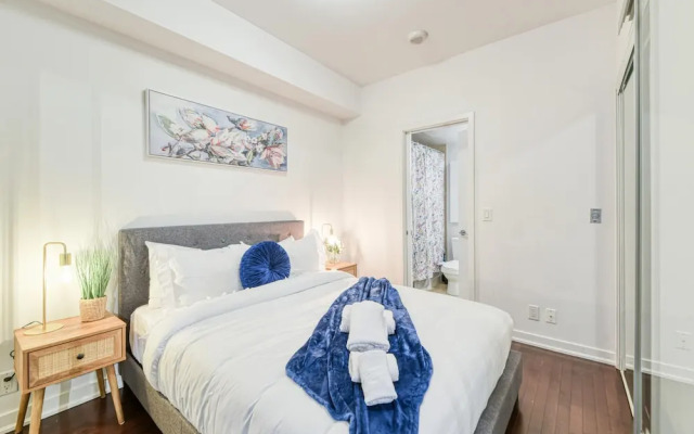 York Street Suites Toronto