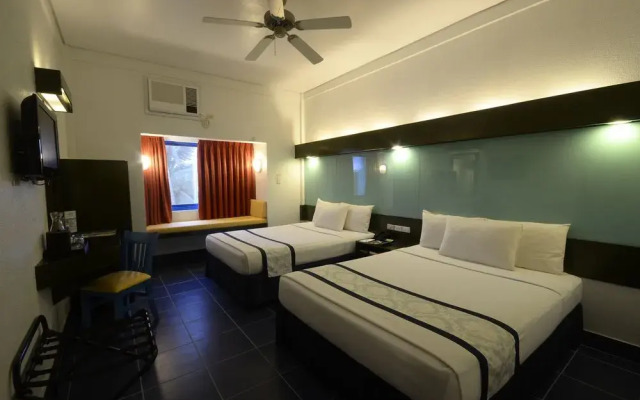 Microtel By Wyndham Puerto Princesa