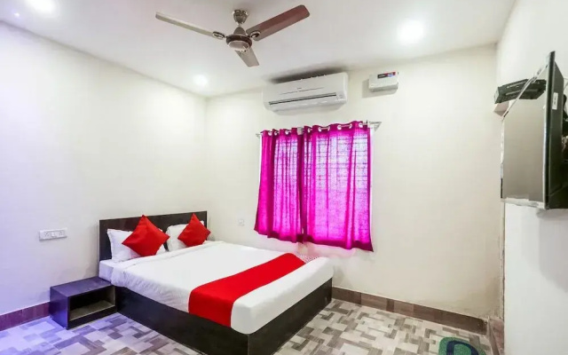 Arati Homes by OYO Rooms