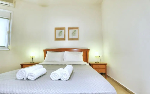 Eleni Sea Luxury Apartment