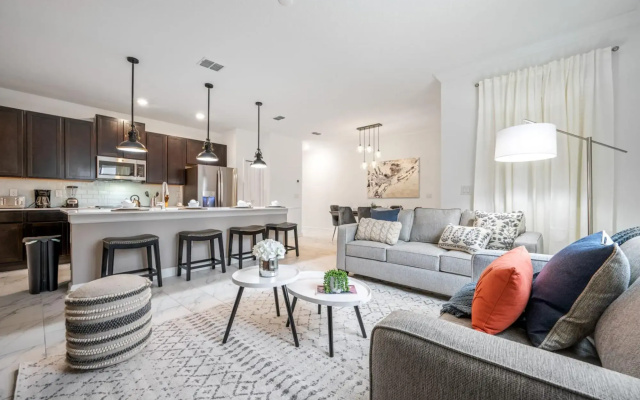 Luxury townhome with private pool near Disney
