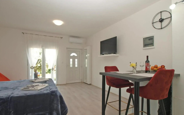 Apartment Florinda 2091