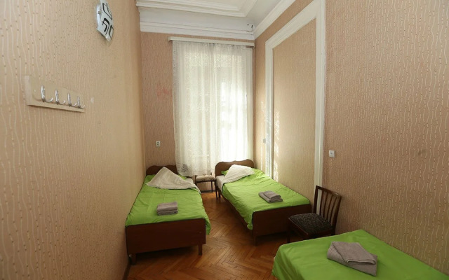 Green Yard Hostel