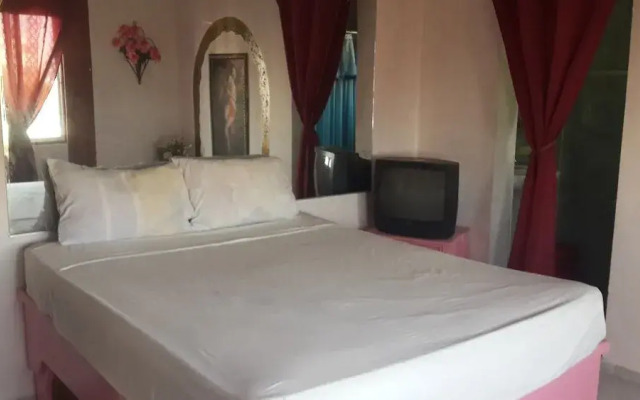 Hotel Jose Contreras