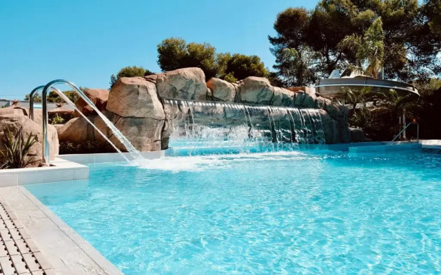 HolaCamp Sitges Garrofer
