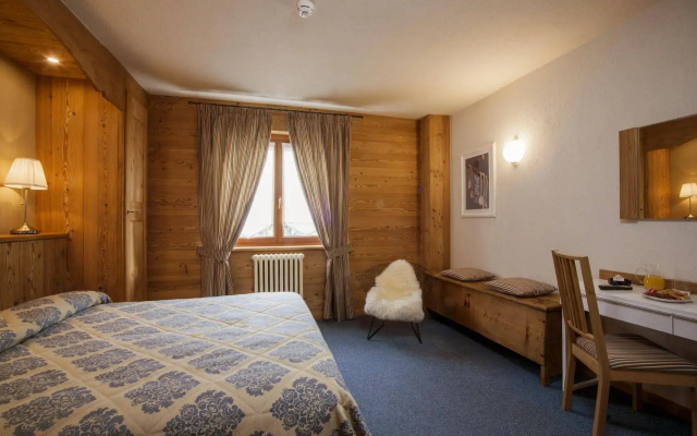 Hotel Ruitor
