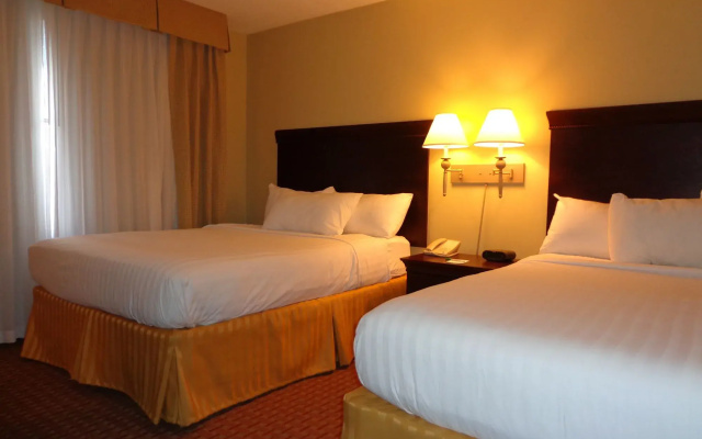 Euro Suites Hotel