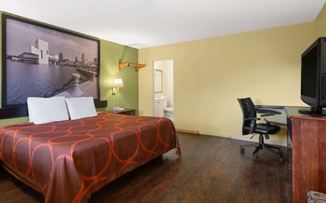 Super 8 Motel - Youngstown Airport Area