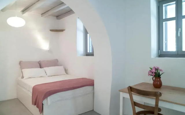Tutti Blu Tinos Living Space