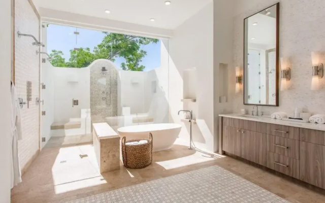 Long Bay Villas - Villa Sky