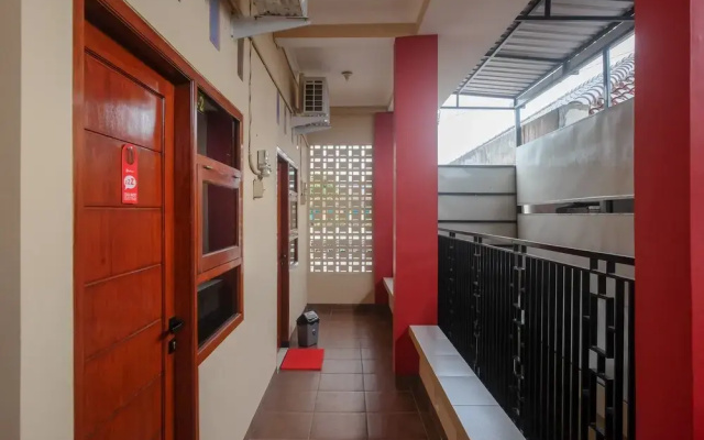 RedDoorz Syariah Near Perempatan Kartasura