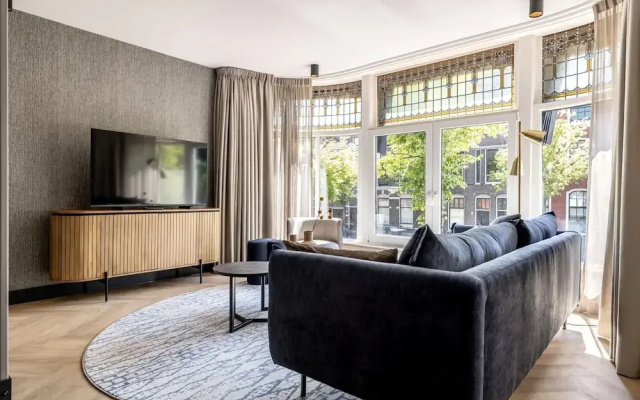 Beautiful Apartment, View of Delft Canal