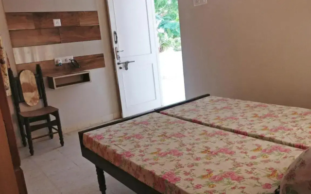 ''Go Desert'' Homestay
