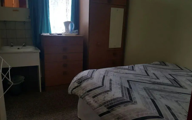 Gracelands Guest House