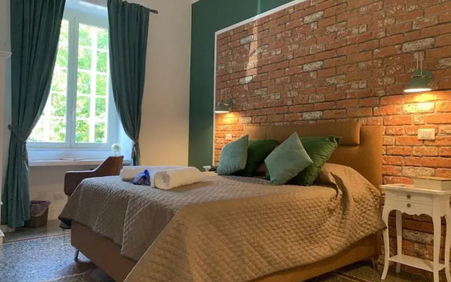 Capital Rooms