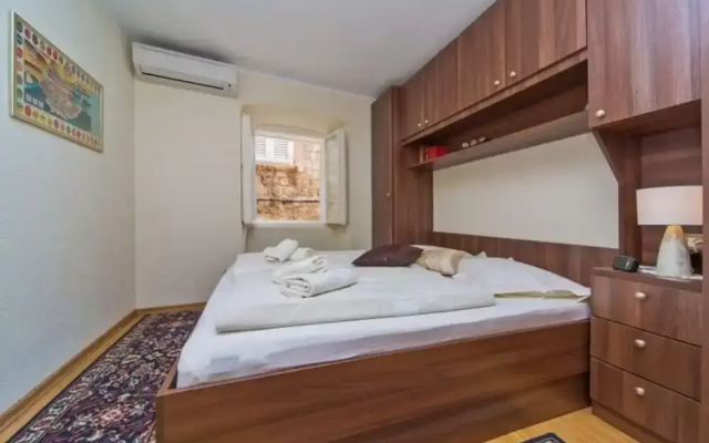 Apartment Maru - Two Bedroom Apartment With City View