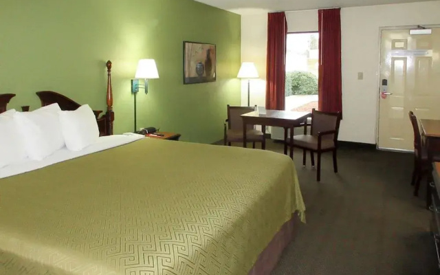Rodeway Inn