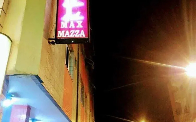 Hotel Max Mazza