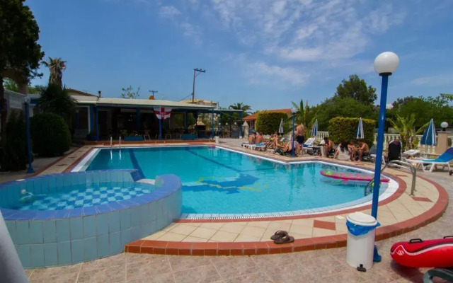 Sandy Maria Hotel