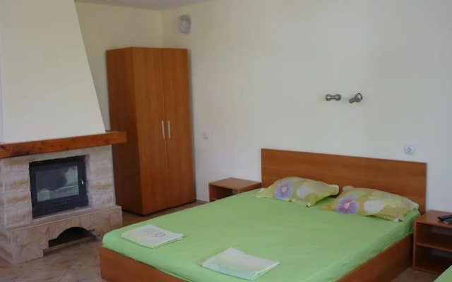 Nimpha Bungalows