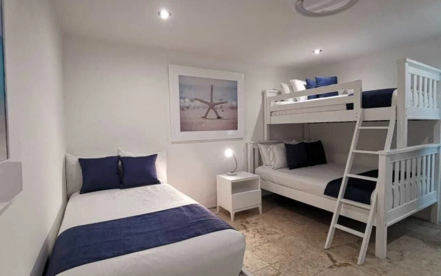 Magia Beachside Apartment by Bvr