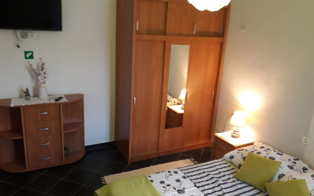 Apartments Pemita