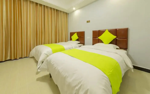 Zhangjiajie Zaihuilou Inn